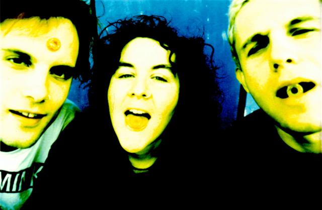 screamfeeder-1-final-small
